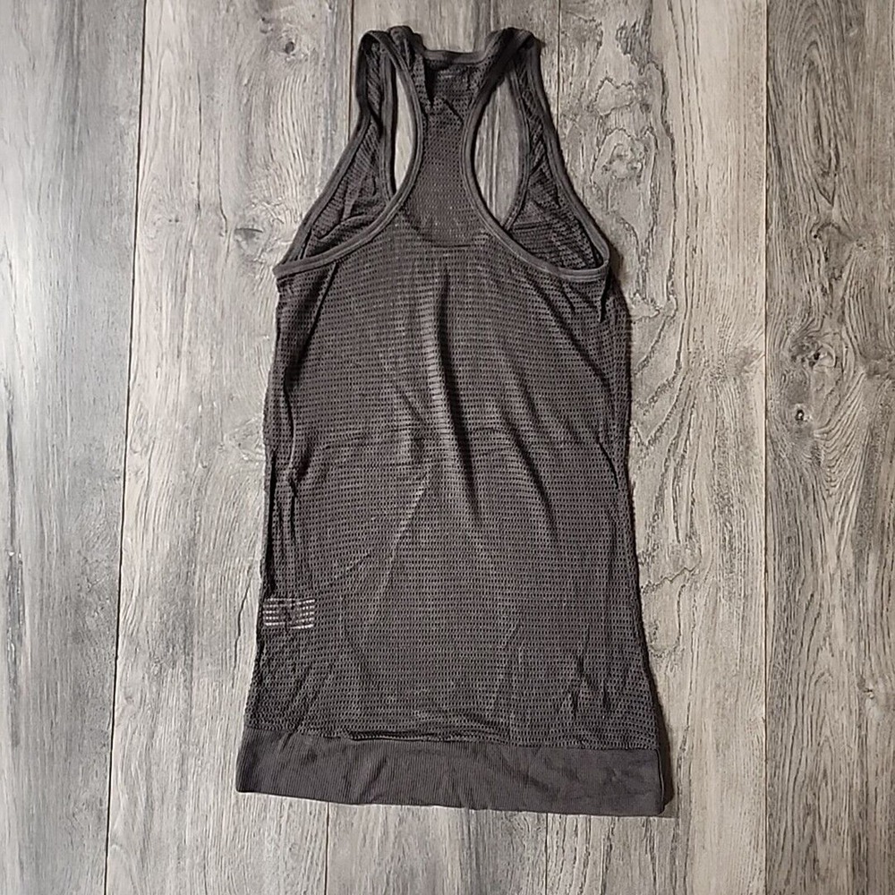 Alo Yoga Racerback Mesh Tank Top Gray Sz Small Petite - Picture 3 of 3